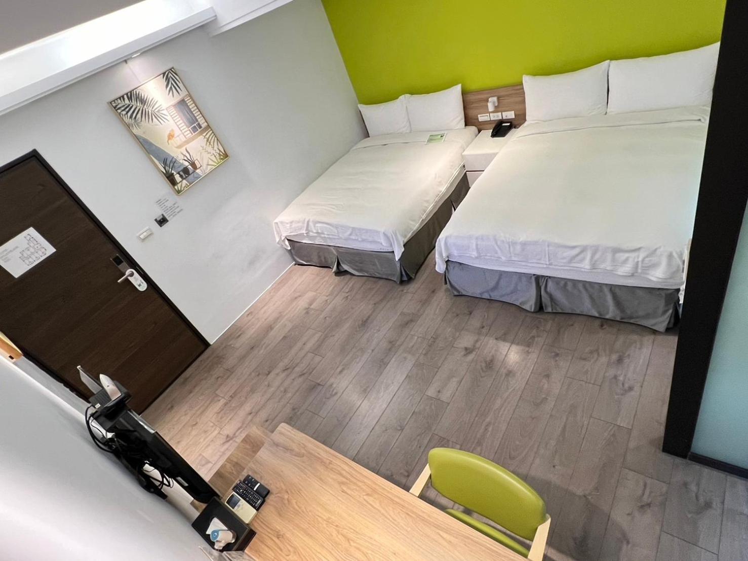 Greenight Hotel Taichung Esterno foto